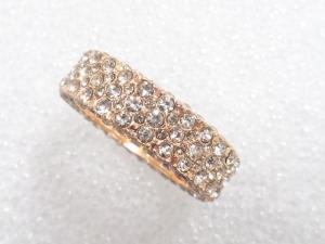 クリスタル　指輪(19号)